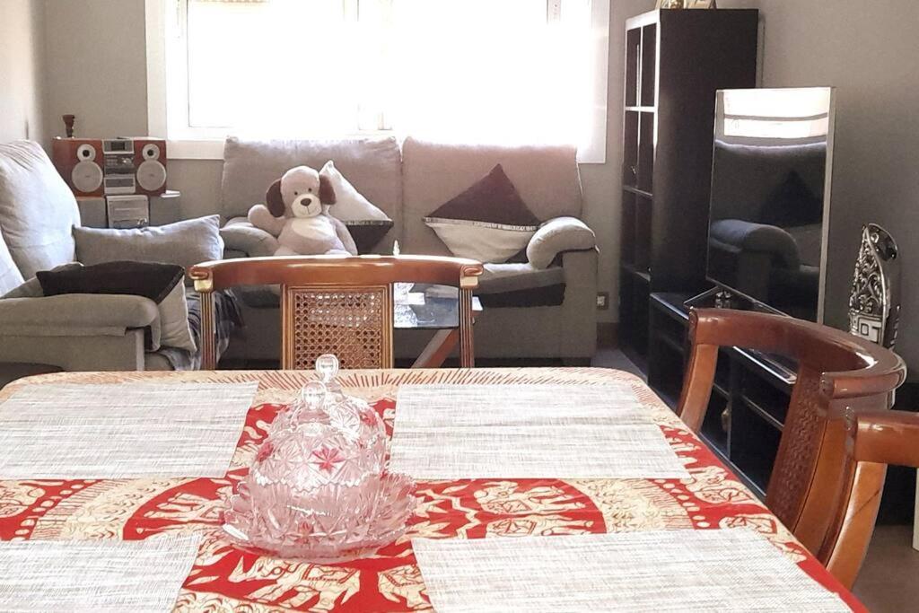 Exclusive House Close To Airport 埃普拉特约布里加 外观 照片